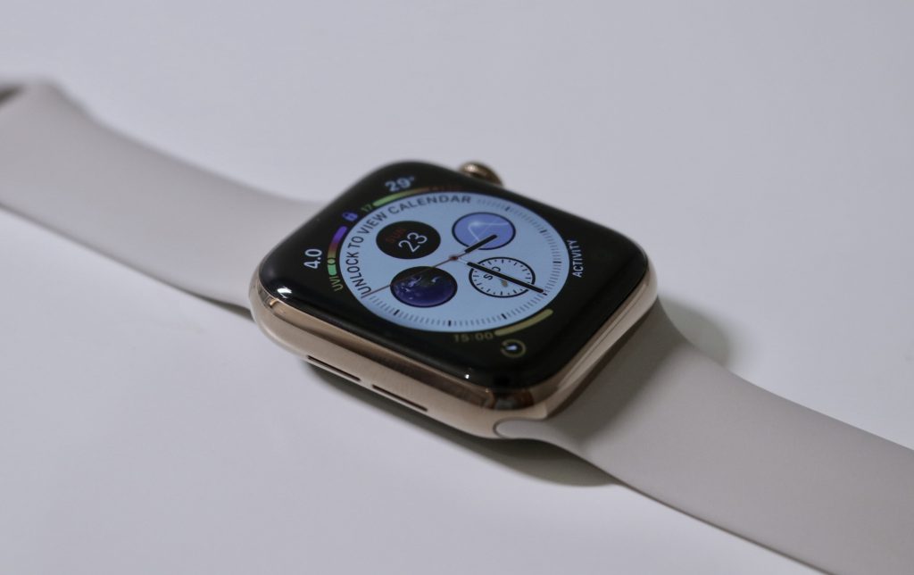 apple-watch-series-4-unboxing